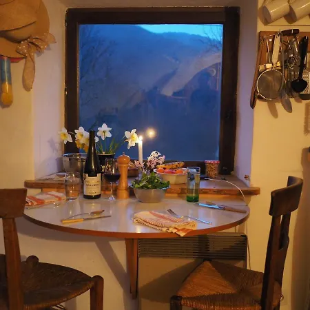 Holiday home Pretty House En Auvergne Rentieres